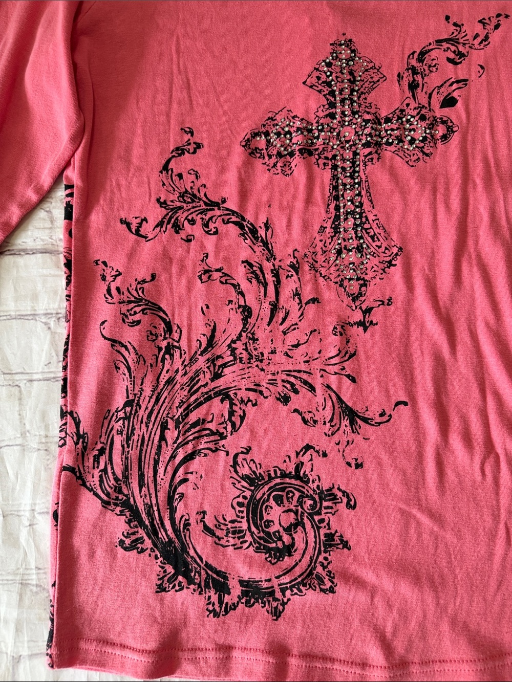 Roper Women's XL Long Sleeve Snap Button Henley Graphic Studded Cross Pink Shirt - Picture 6 of 6